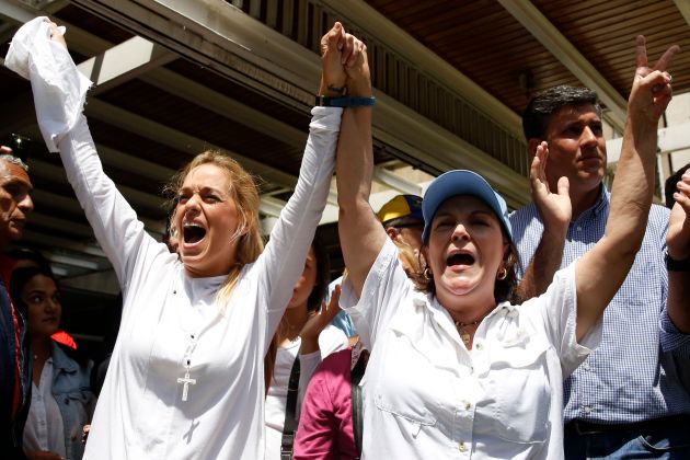Mitzy and Tintori shout during a gathering in support of Ledezma, in Caracas