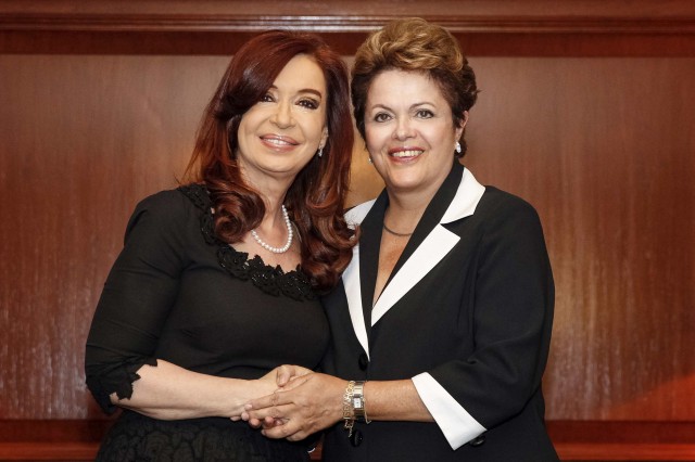 Rousseff y Kirchner reunidas para analizar espinosos asuntos Argentina-Brasil