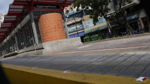 Así NO trabajó el Bus Caracas hoy (Fotos)
