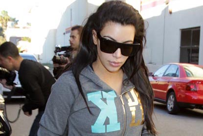 Kim Kardashian está paranoica con su embarazo