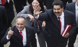 Oposición denuncia usurpación de funciones de Maduro