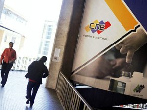 CNE inició digitalización de actas del Registro Civil