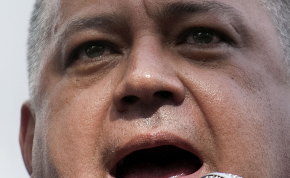Chávez era el cuerdo en esta revolución, advierte Cabello