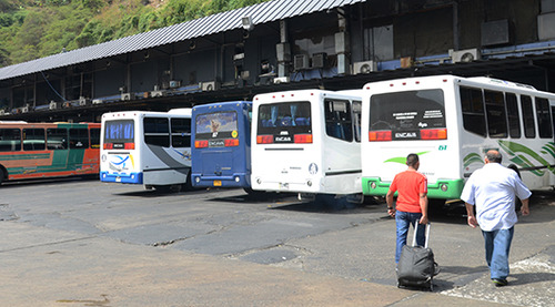 Transporte extraurbano de Venezuela garantizará unidades durante la Semana Santa