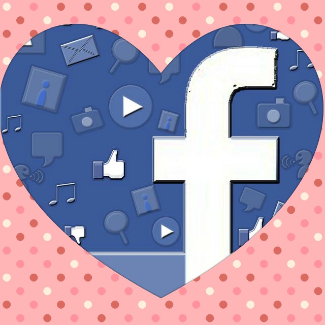 Facebook se enamora cada 14 de febrero