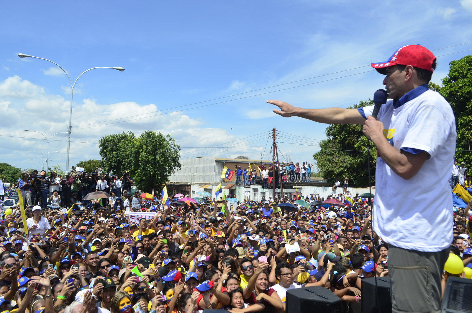 Capriles: Si cada venezolano se moviliza vamos a derrotar a este Gobierno corrupto
