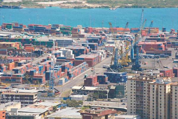 “Crisis en Venezuela impacta el movimiento de los puertos Panamá y Cartagena”