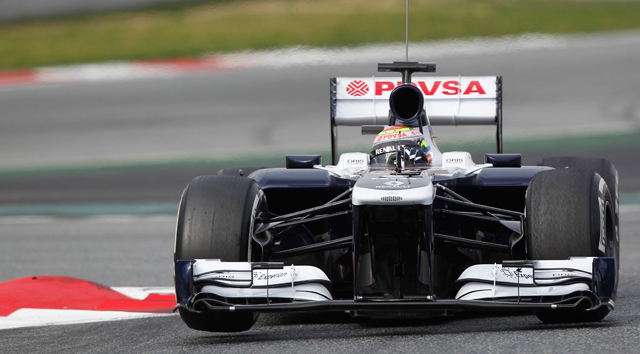 Maldonado fue penalizado con un drive-through por superar la velocidad permitida