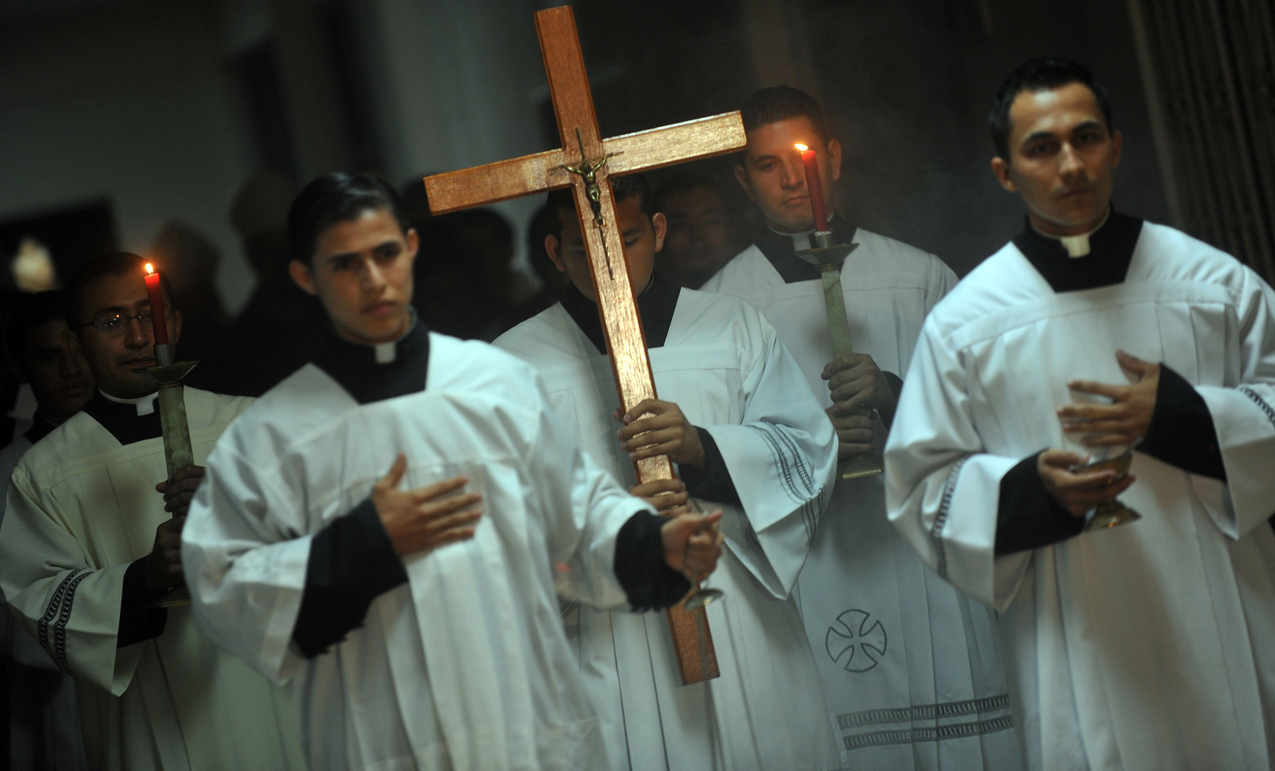 Obispos de Brasil celebran la elección de Bergoglio