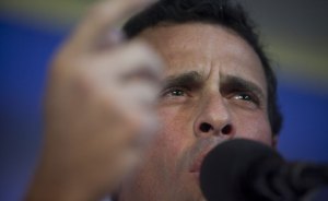 Capriles aseguró que Tibisay cumple sólo las órdenes de su partido Psuv