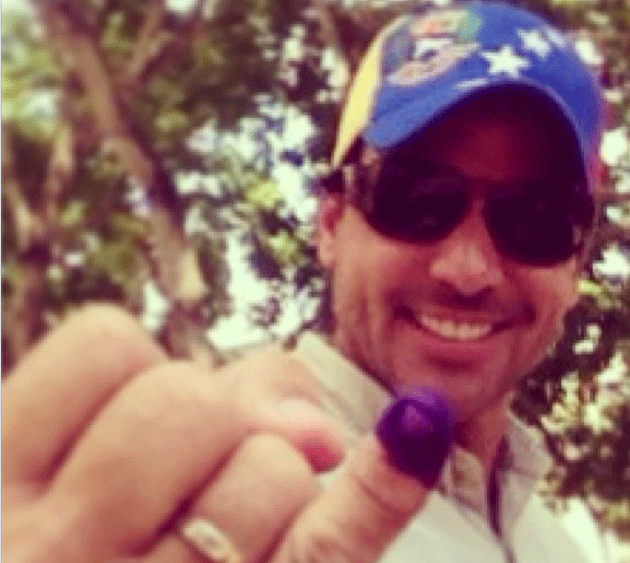 El actor Juan Carlos García invitó a los venezolanos a votar, el compromiso es con el país