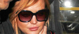 Lindsay Lohan amenaza con dejar clínica de rehabilitación