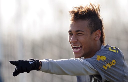 Neymar: Será un honor enorme jugar con Messi, Xavi e Iniesta
