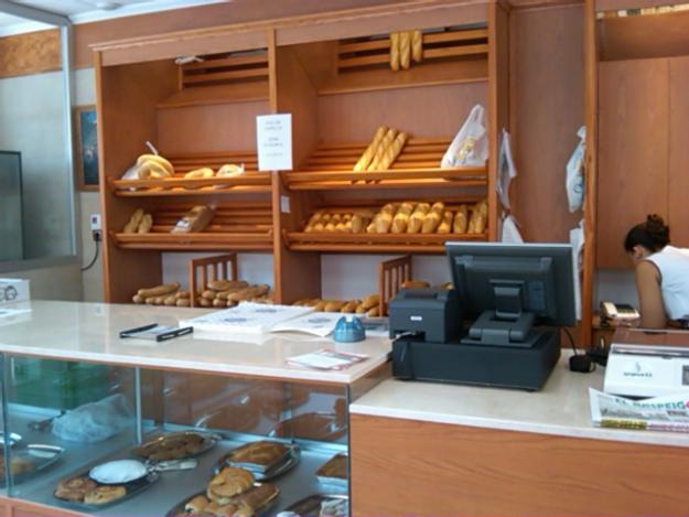 Más de 8 mil panaderías en riesgo por falta de materia prima