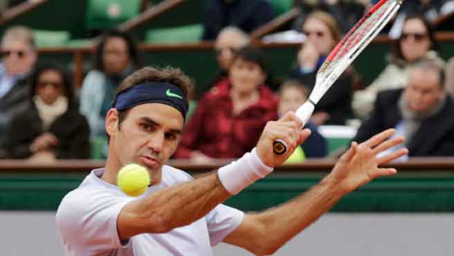 Roger Federer estuvo inmenso en su debut en Roland Garros