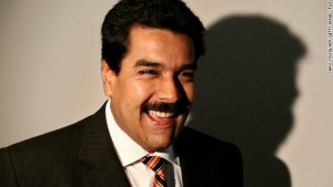 Maduro afirma que le dicen “Maburro” y la gente se ríe (Video)