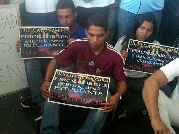 Estudiantes de la Universidad del Zulia inician huelga de hambre
