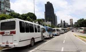 Denuncian aumento de 50% en pasaje desde Guarenas