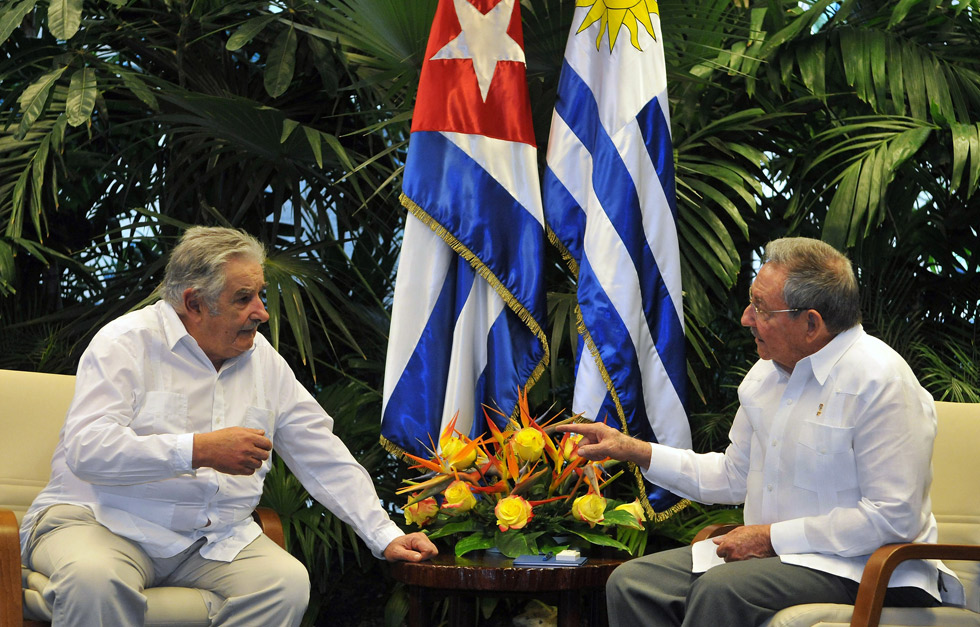 Mujica y Fidel Castro en un “emotivo” encuentro