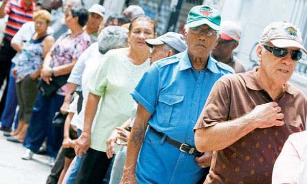 Ladrones se llevaron el dinero de los pensionados