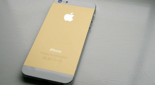 Así podría ser el iPhone dorado