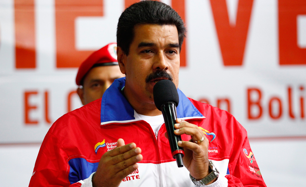 Maduro dice tener identificados a los “periódicos golpistas”