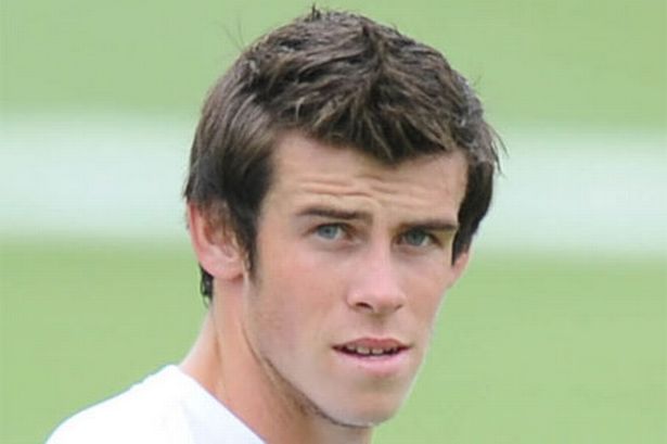 Bale sufre una sobrecarga muscular en el muslo izquierdo
