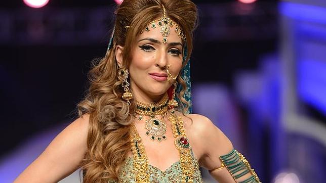 Estrangulan en Islamabad a Miss Asia 2012