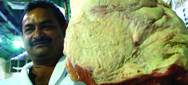 Mercados venden el kilo de cochino en 100 bolívares