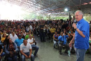 Ledezma anuncia pago de beneficios laborales para sus trabajadores