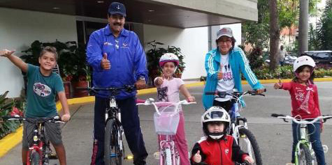 Domingo familiar de Maduro junto a sus nietos (Foto)