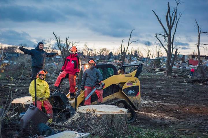 La fundación creada por Paul Walker, ayudando a víctimas de desastres naturales desde 2010