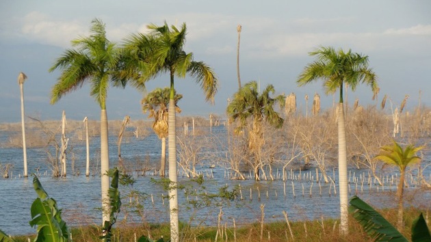 El lago más grande del Caribe crece misteriosamente