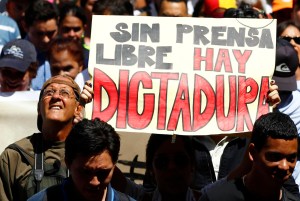 SIP denuncia la violación al ejercicio periodístico en Venezuela