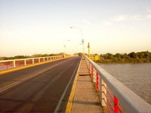 Restringirán por dos días el paso por el puente María Nieves de Apure