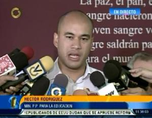 Héctor Rodríguez: En Venezuela no debería haber déficit de maestros