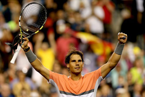 Nadal gana a Stepanek con sufrimiento en tres sets