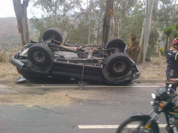 Un muerto y 6 heridos dejó accidente en la carretera Panamericana