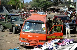 Diez muertos y cerca de 90 heridos deja una doble explosión en Kenia