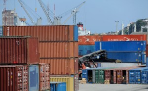 Sector aduaneros del país denuncia caída de 98 % de las importaciones privadas