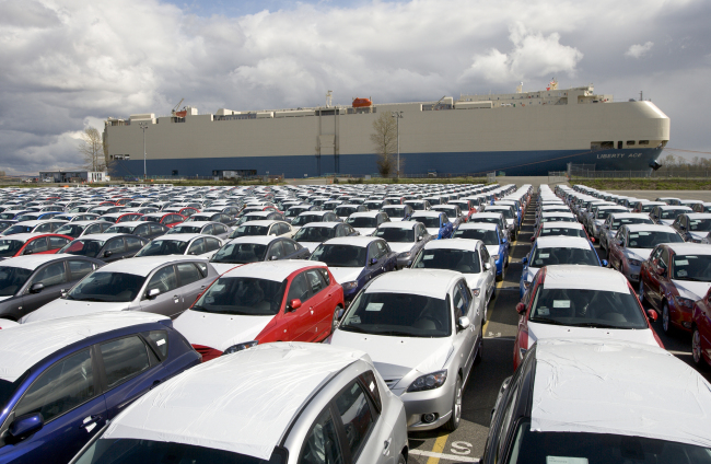 Federaciones de transporte facilitarán espacios para vehículos importados de Brasil vía Mercosur