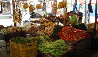 Comprar verduras y hortalizas se ha convertido en una “cacería”