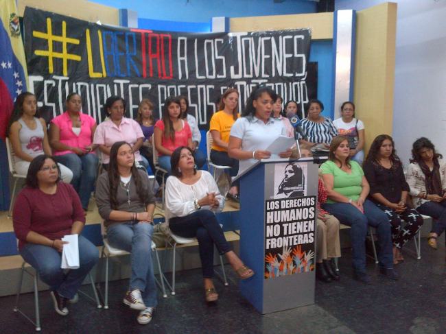 Mujeres de la MUD exigen liberación de presos políticos
