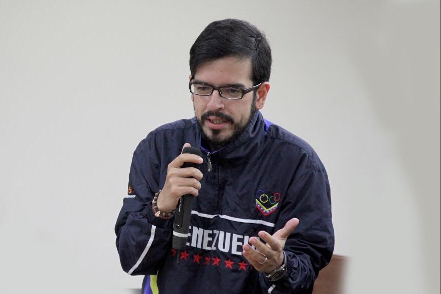 Pizarro invitó a Héctor Rodríguez para que explique los problemas en la educación