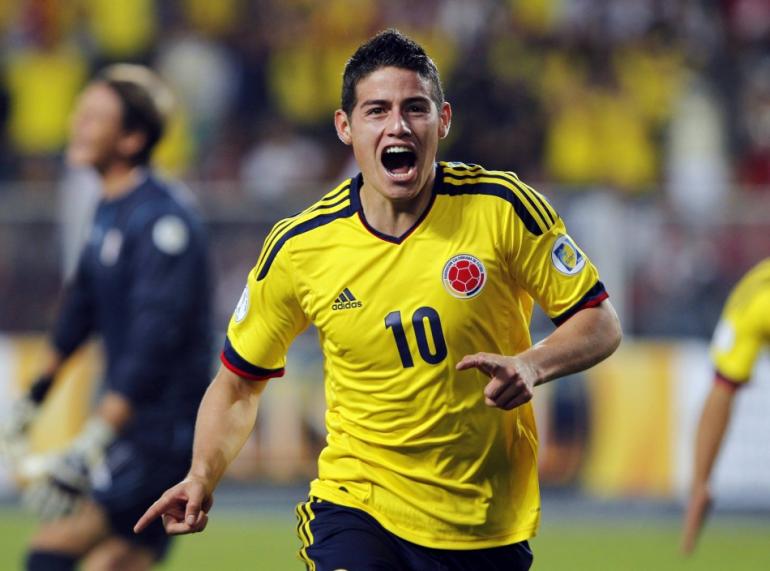 James Rodríguez revolucionó la T4 de Barajas (Foto + video)