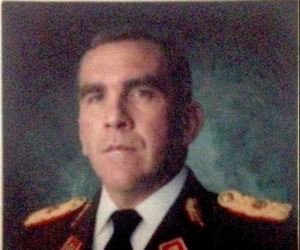 Detienen al general José Vietri Vietri en investigación sobre “conspiración”