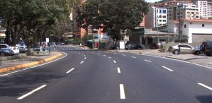 Este domingo permanecerá abierto el tránsito en la avenida Río de Janeiro