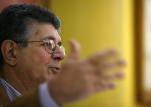 Ramos Allup espera que no culpen a la MUD del paquetazo del Gobierno