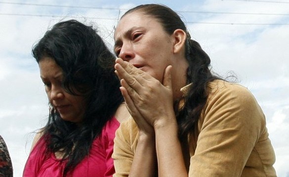 Su madre lo envió a un plan vacacional y lo halló ahogado en una piscina