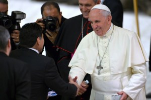 Maradona tras reunirse con el Papa: Soy hincha de Francisco